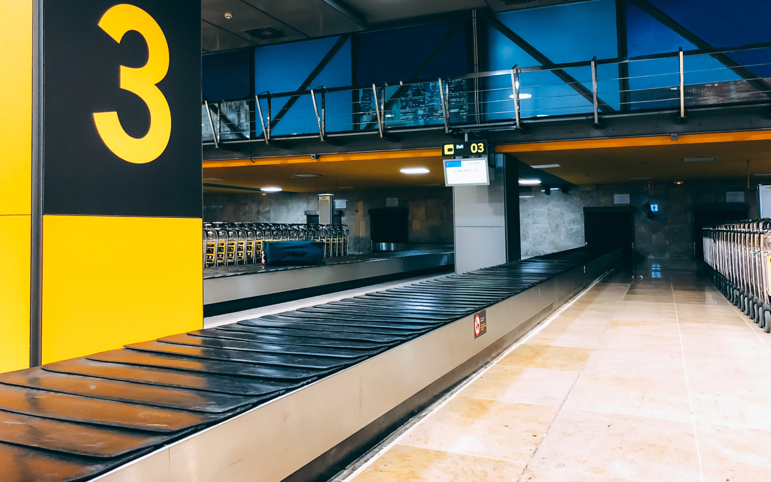 Baggage carousel at a airport terminal